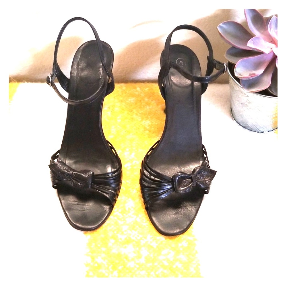 Black leather open toe heeled sandal